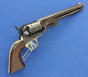 A very nice Antique American Colt 1851 Navy Percussion Revolver, .36 caliber, length 35 cm, in very good condition. Price 1.950 euro