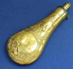 A very nice English 19th Century Antique Powder Flask by G & J.W.HAWKSLEY SHEFFIELD, height 20 cm, in good condition. Price 225 euro
