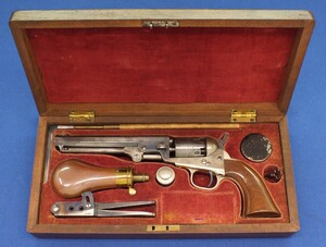 A fine and rare Cased antique American 6 shot percussion Pocket Revolver by August G. Genez  New York. Caliber 31. 6 inch engraved barrel with signature: A.G. GENEZ, GUNSMITH, 9 CHAMBERS STR. NY.  In very good condition. Price 7.950 euro