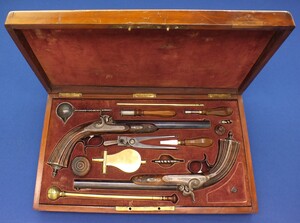 A fine antique 19th century Cased Pair Belgian Percussion Pistols, caliber 12 mm, length 42,5 cm, in near mint condition. Price on request.