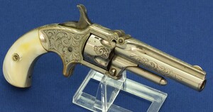 A fine antique American Engraved and Nickel plated Marlin XXX Standard 1872, 5 shot Short-Fluted Cylinder Type Pocket Revolver. Caliber 30 Rimfire, 3 inch round ribbed barrel. In very good condition. Price 1.250 euro