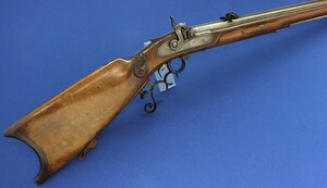 A fine antique heavy German percussion Target Rifle by Günther Friedrich Stender, Hofbüchsenmacher/gunsmith to the court in Aachen circa 1865. Caliber 10mm rifled, Length 112,5 cm. In very good condition. Price 2.650 euro