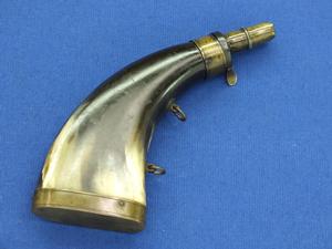 A very nice antique 19th century Powder Horn with Brass Mounts, length 20 cm, in very good condition. Price 225 euro