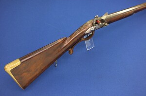 A very nice antique German Flintlock Gun signed LINDENSCHMITT A MAYENCE (Mainz),  circa 1770,  caliber 15 mm smooth, length 120 cm, in very good condition. 