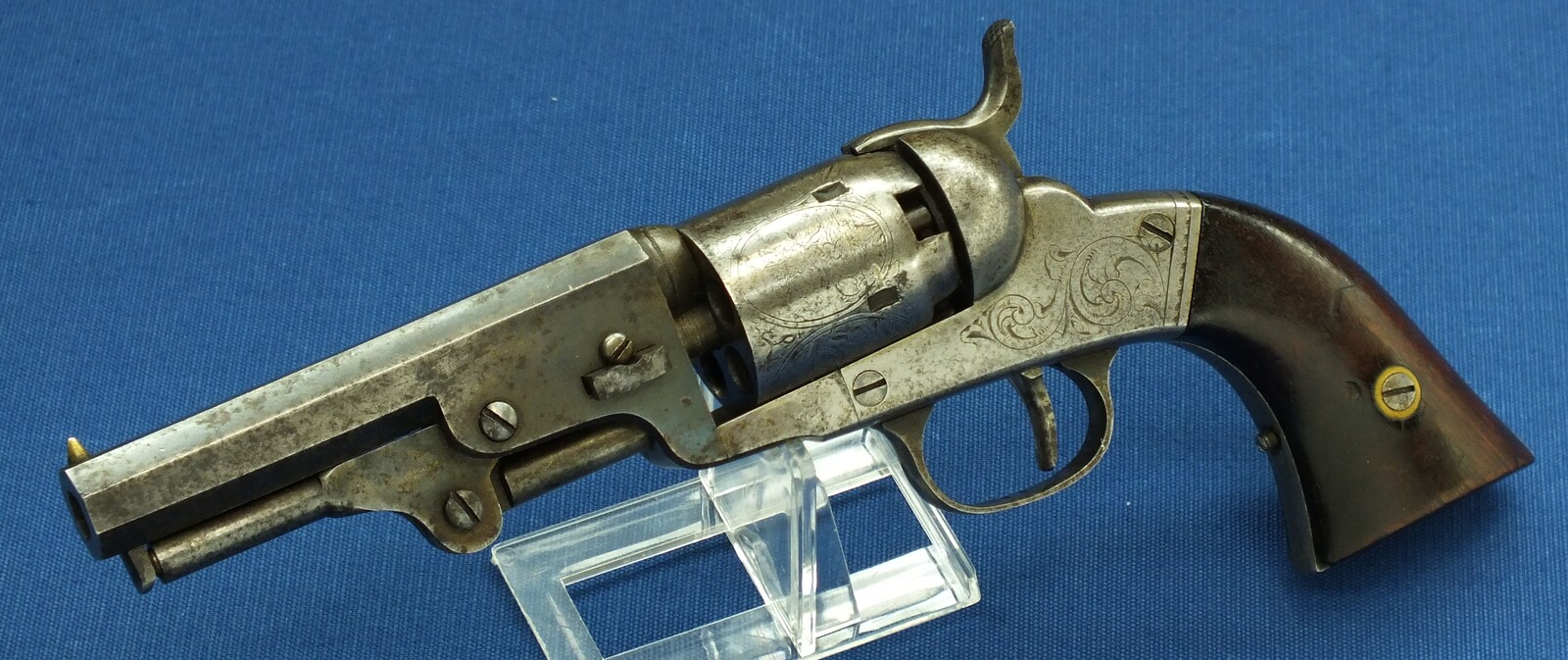 American Bacon Mfg. Co. Norwich Conn. First model Pocket 5 shot percussion Revolver. 31 Caliber, 4 inch barrel. Only 1000 made. Length 24,5cm. In very good condition. Price 1.450 euro.