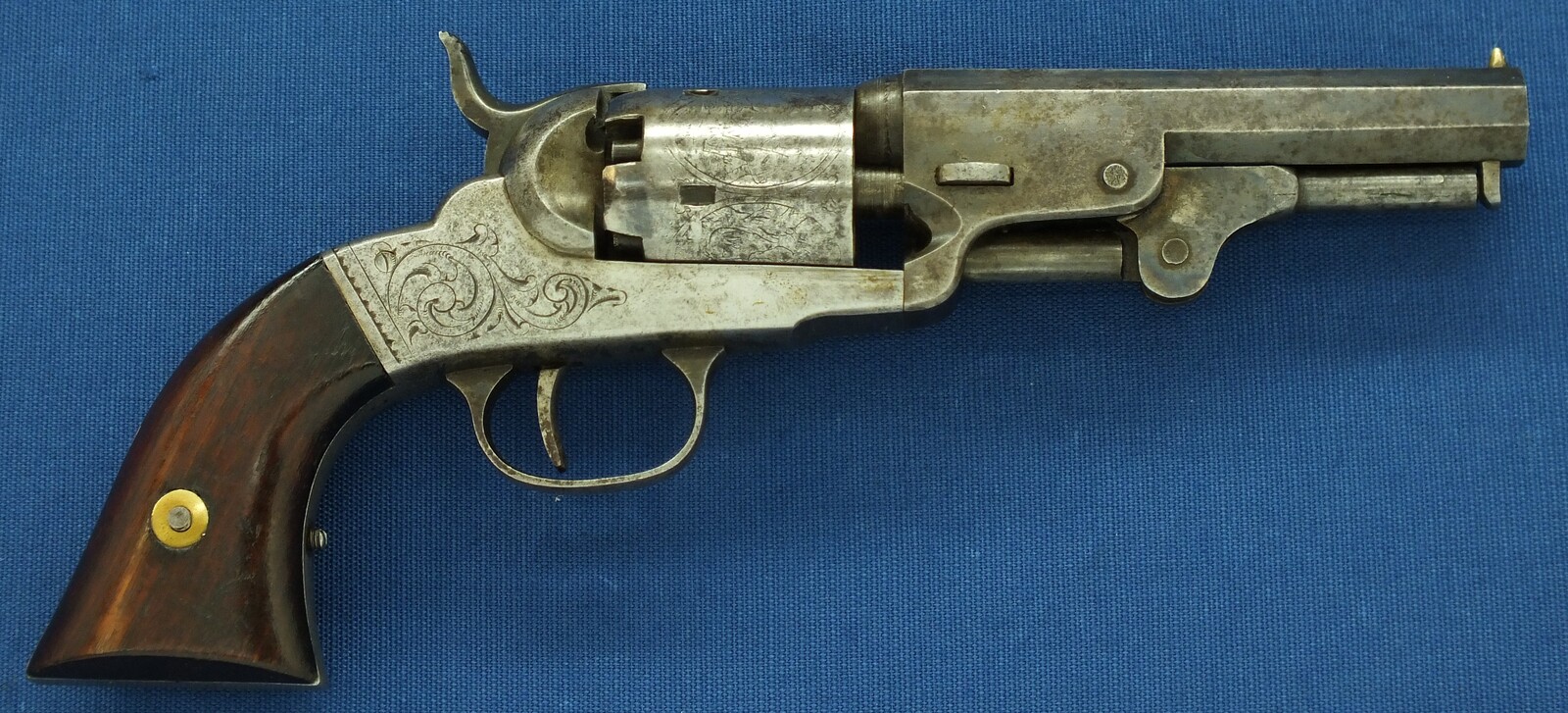 American Bacon Mfg. Co. Norwich Conn. First model Pocket 5 shot percussion Revolver. 31 Caliber, 4 inch barrel. Only 1000 made. Length 24,5cm. In very good condition. Price 1.450 euro.
