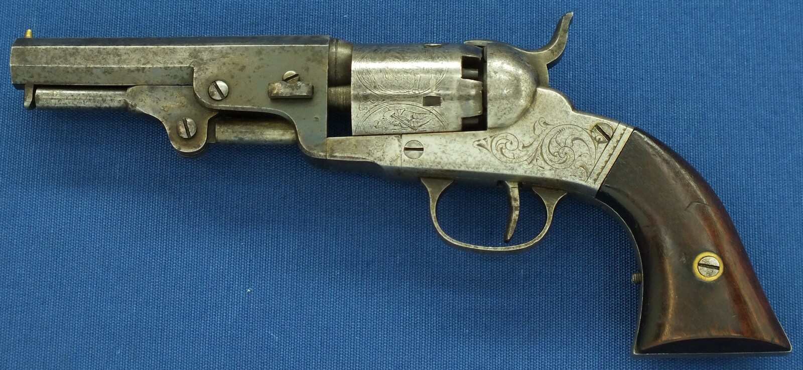 American Bacon Mfg. Co. Norwich Conn. First model Pocket 5 shot percussion Revolver. 31 Caliber, 4 inch barrel. Only 1000 made. Length 24,5cm. In very good condition. Price 1.450 euro.