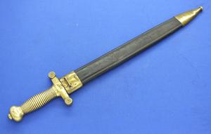 A very nice Antique French Infantry Sword/Glaive, Model 1831, signed: TALABOT FR - PARIS, length 65 cm, in very good condition. Price 395 euro