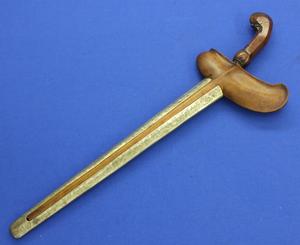 A very nice antique Indonesian Keris, length  49 cm, in very good condition. Price 225 euro
