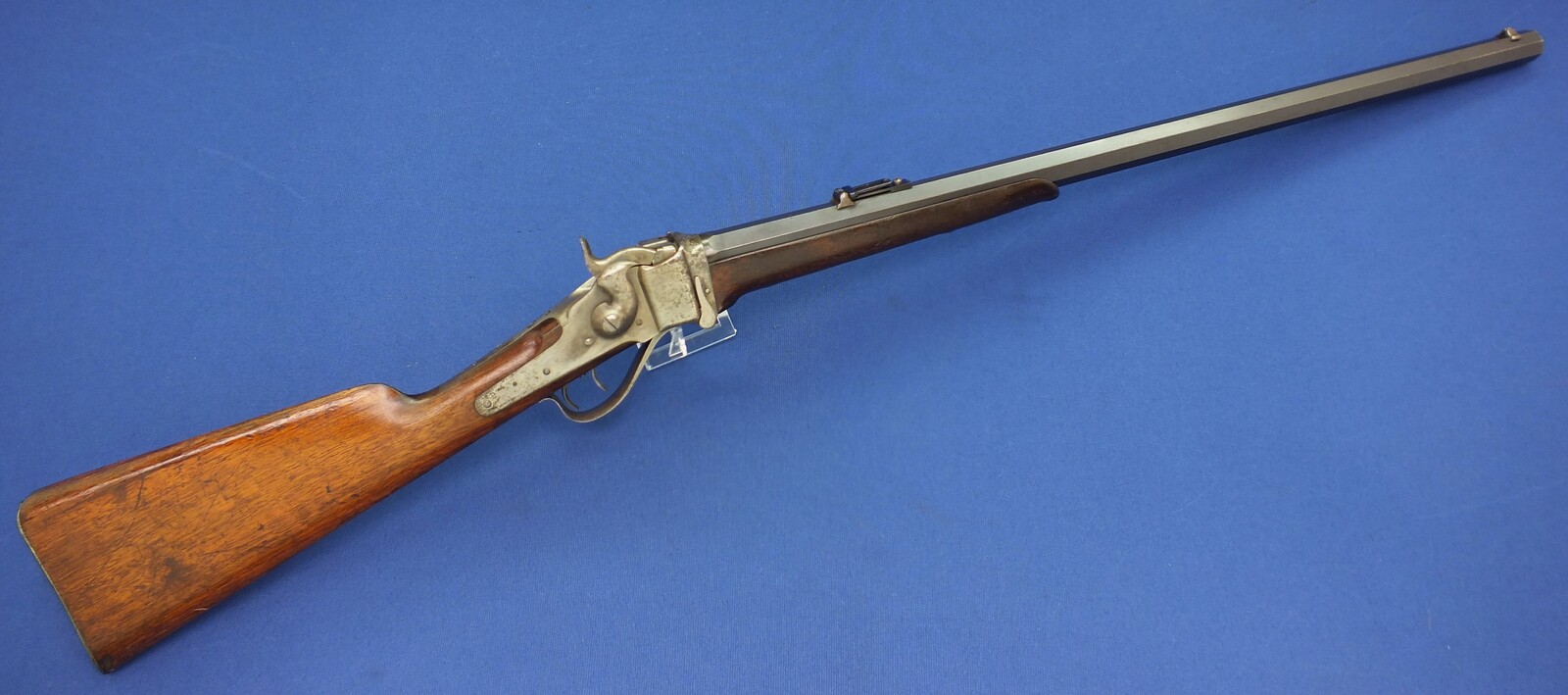 A fine American Sharps Model 1874 Sporting Rifle with Double-set triggers. Caliber 45-70. 30 inch full octagonal barrel of 6 pounds, 6 ounces. Made 1878-80. Length 120cm. In very good condition. 