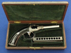 A fine and rare antique cased engraved French Double-Action Jarre 10-shot Pinfire Harmonica Pistol. Caliber 9mm. Length 26,5cm. In very good condition. Price 10.850 euro.