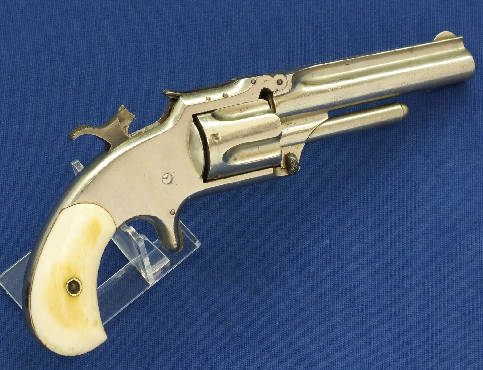 A fine antique 19th century American Nickel Plated Smith & Wesson Revolver, Model No. 1-1/2 Second Issue, .32 Rimfire caliber, 5 shot, 3 1/2 inch barrel, in very good condition