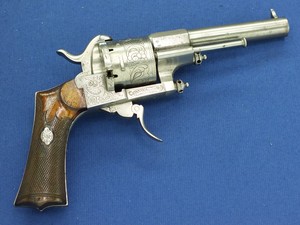 A fine antique 19th Century Belgian 6 shot single and double action Pinfire Lefaucheux Revolver made by Pirlot Freres Liege, caliber 12 mm,  length 28 cm, in very good condition. 