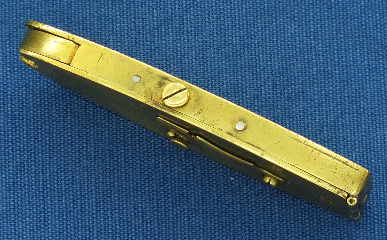 A fine antique 19th Century Capper, marked 