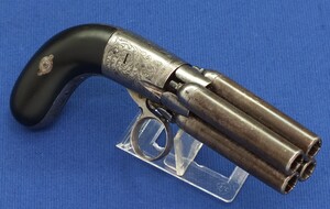A fine antique 19th century engraved Belgian Liege 4 shot underhammer Mariette Brevete percussion Pepperbox. Caliber 9mm, length 19cm. In very good condition. Price 785 euro.