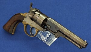 A fine Antique American J.M. Cooper & Co 5 shot 36 Caliber Single and double action second Model Navy Percussion Revolver with 5 inch Barrel. Length 27cm. In very good condition. Price 2.500 euro.