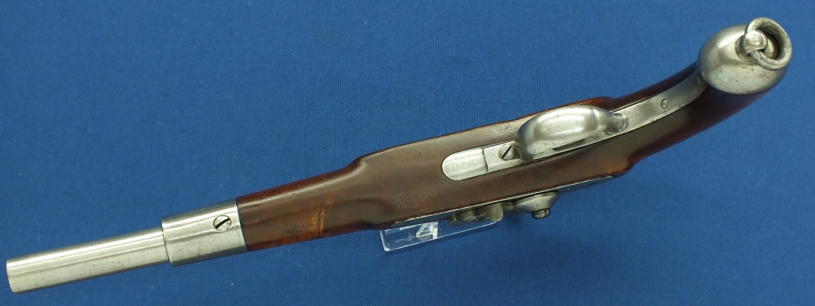 A fine antique Austrian Model 1859 Lorenz Cavalry Percussion Pistol signed FRED.FRUWIRTH, caliber 15 mm, length 42 cm, in very good condition. Price 1.350 euro