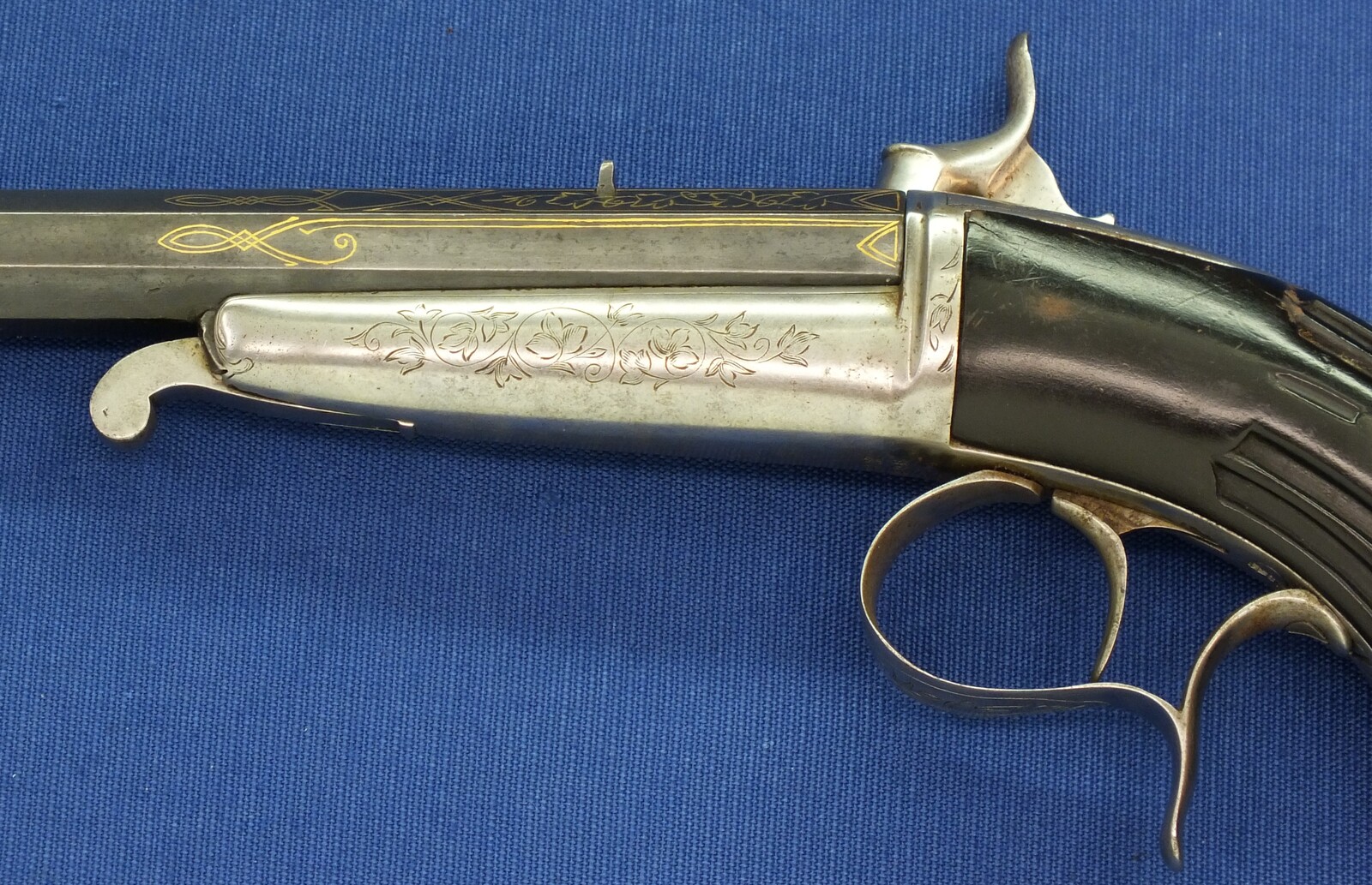 A fine antique Belgian 6mm System Gaubert Brevete Flobert Target/Saloon pistol. 9 inch octagon barrel. Length 37cm. In very good condition. Price 850 euro.