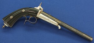 A fine antique Belgian 6mm System Gaubert Brevete Flobert Target/Saloon pistol. 9 inch octagon barrel. Length 37cm. In very good condition. Price 950 euro.