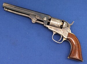 A fine antique Colt Model 1849 6 shot Pocket Percussion Revolver, .31 caliber, 6 inch barrel. In very good condition. Price 3.450 euro