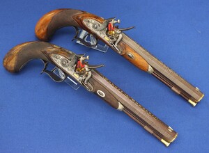 A  fine antique Pair German Flintlock Pistols signed Tanner in Hannover, circa 1830, caliber 14 mm fine grooves, length 39,5 cm, in very good condition. Price 8.750 euro