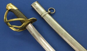 A French Model 1822 Light Cavalry Sword, singed on back of blade: manufacture d'Armes de Chatterault Septembre 1876 Cavalerie Légère Model 1822. Length 111cm. In very good condition. Price 675 euro