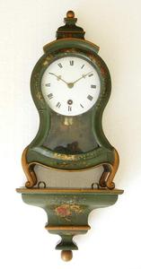 A nice antique 18th century small Swiss Bracket Clock, total height 70 cm . Price 2.450 euro