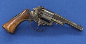 A rare and fine antique Belgian Mangeot & Comblain Brevete double action 6 shot sidehammer percussion revolver. Caliber 10mm, length 29cm. In very good condition. 