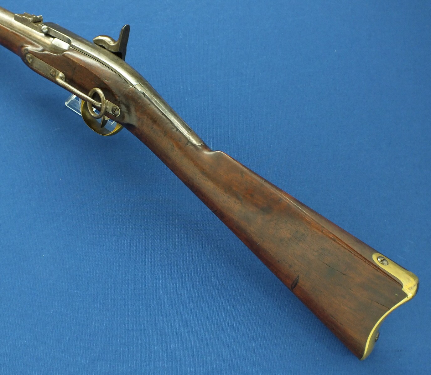 A rare antique American Civil War First type Merrill breechloading percussion Carbine. Caliber 54, 22,1/8 inch barrel. Length 94cm. In very good condition. Price 3.750 euro
