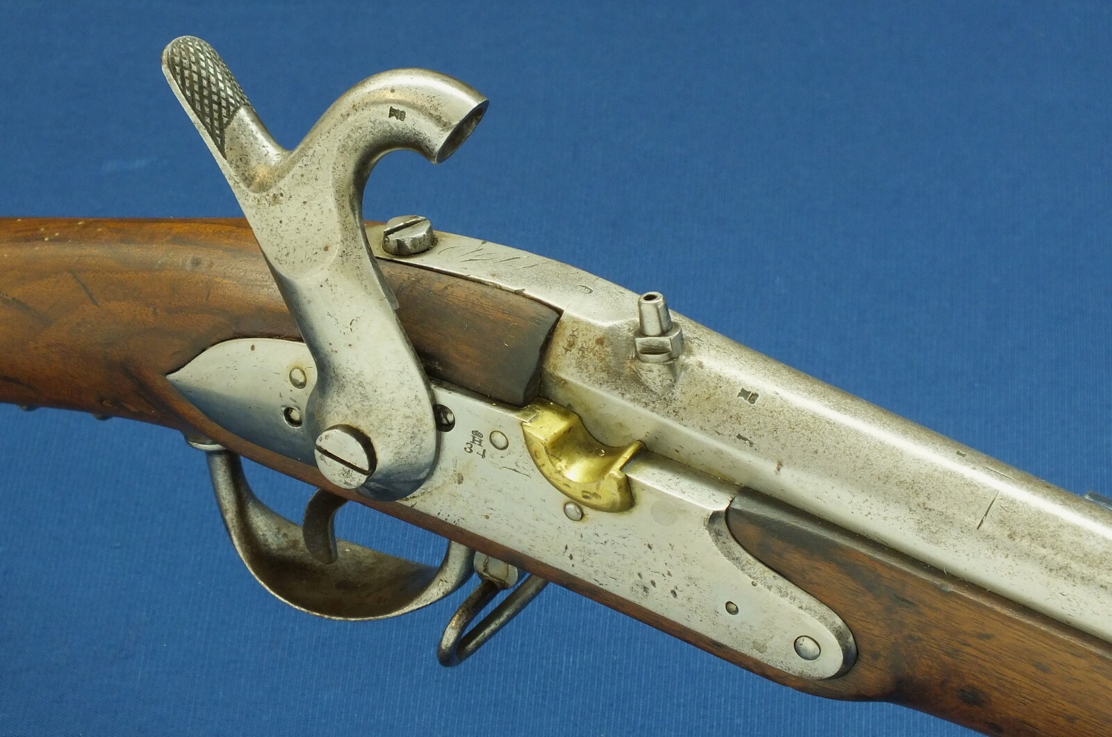 A rare antique Dutch Model 1815 Percussion Musket with Bayonet, converted from flintlock and made in Suhl Germany. Caliber 17,5 mm, length 143 cm, in very good condition.
