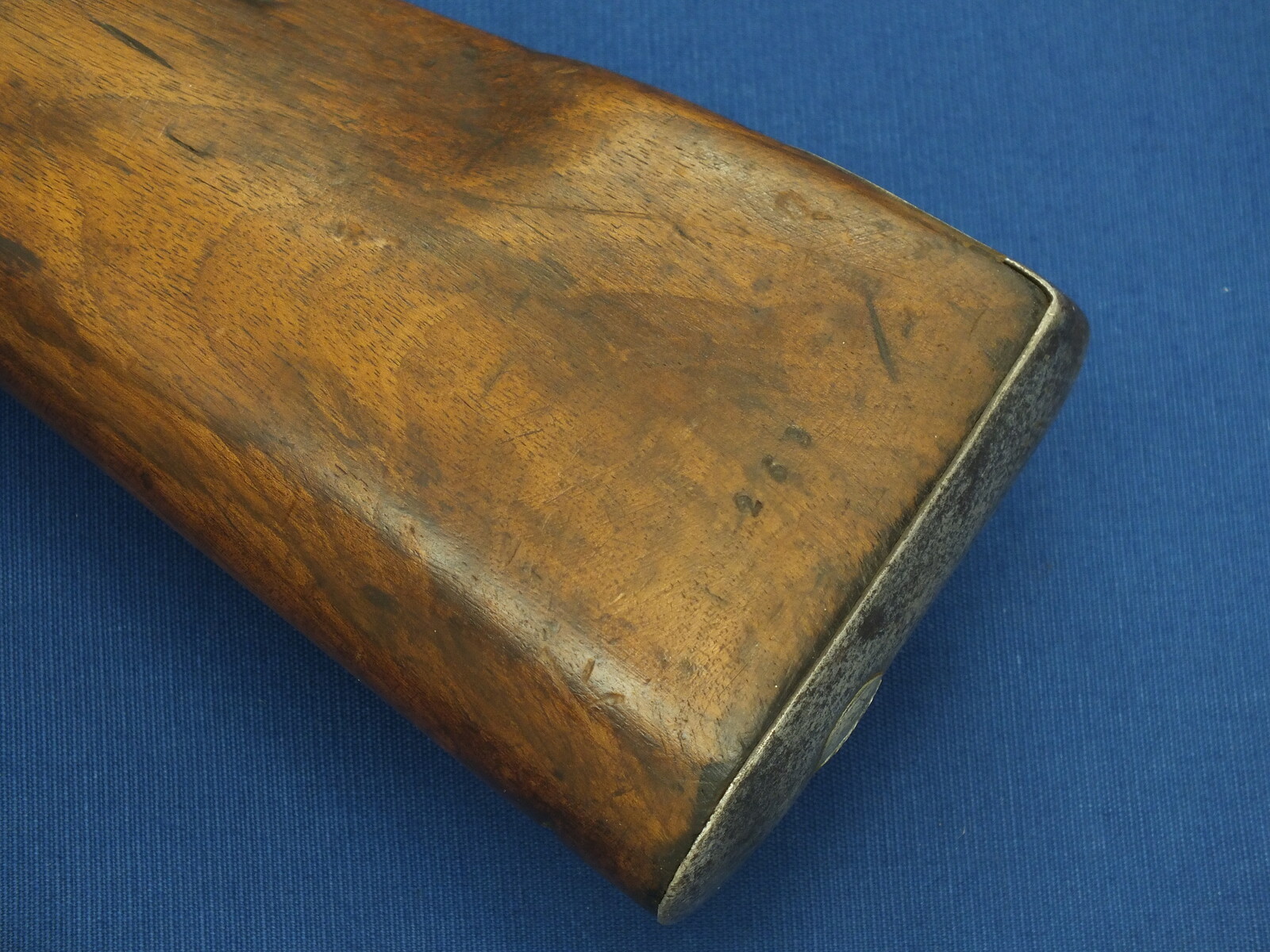 A rare antique Dutch Model 1815 Percussion Musket with Bayonet, converted from flintlock and made in Suhl Germany. Caliber 17,5 mm, length 143 cm, in very good condition.