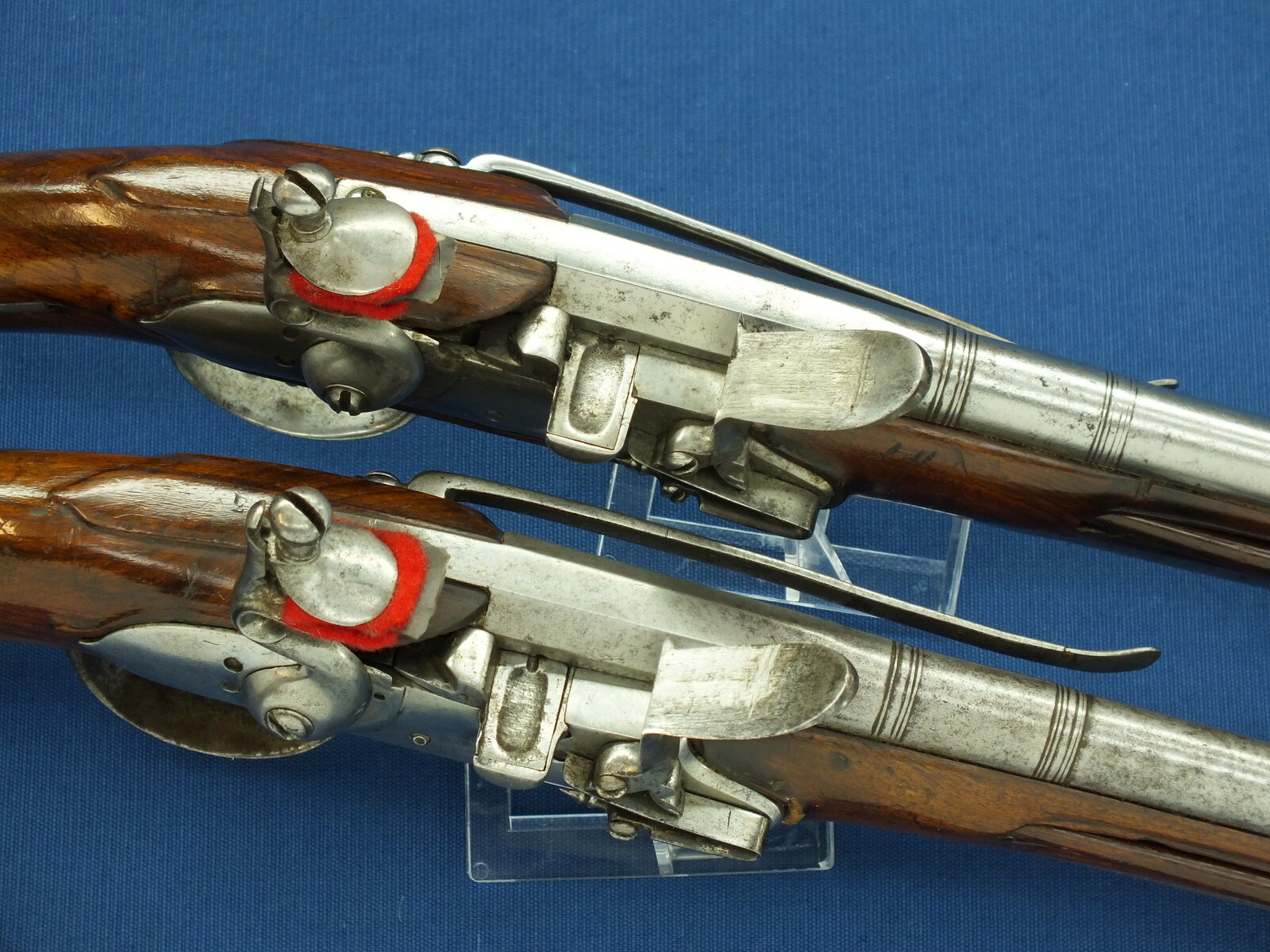 A rare antique Dutch or French 17th century circa 1660-70 Pair of over and under Flintlock pistols with Belt-hooks. Caliber 12mm, length 52. In very good condition. Price 12.500 euro.