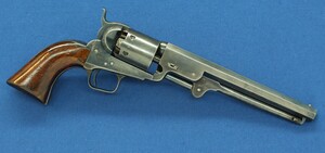 A rare antique London Colt Model 1851 6 shot Navy Percussion Revolver, British Government order for Crimean War. Caliber 36. Length 35cm. In very good condition. 