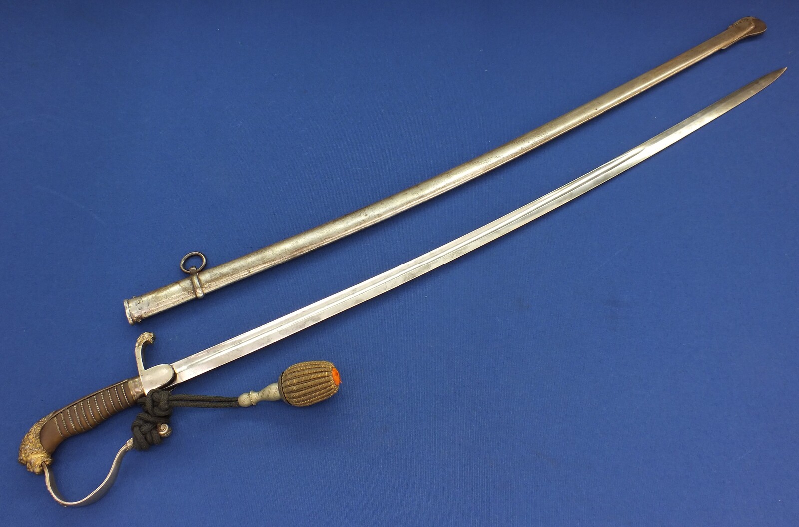 A rare antique WW1 Dutch Model 1912 officers Sword 