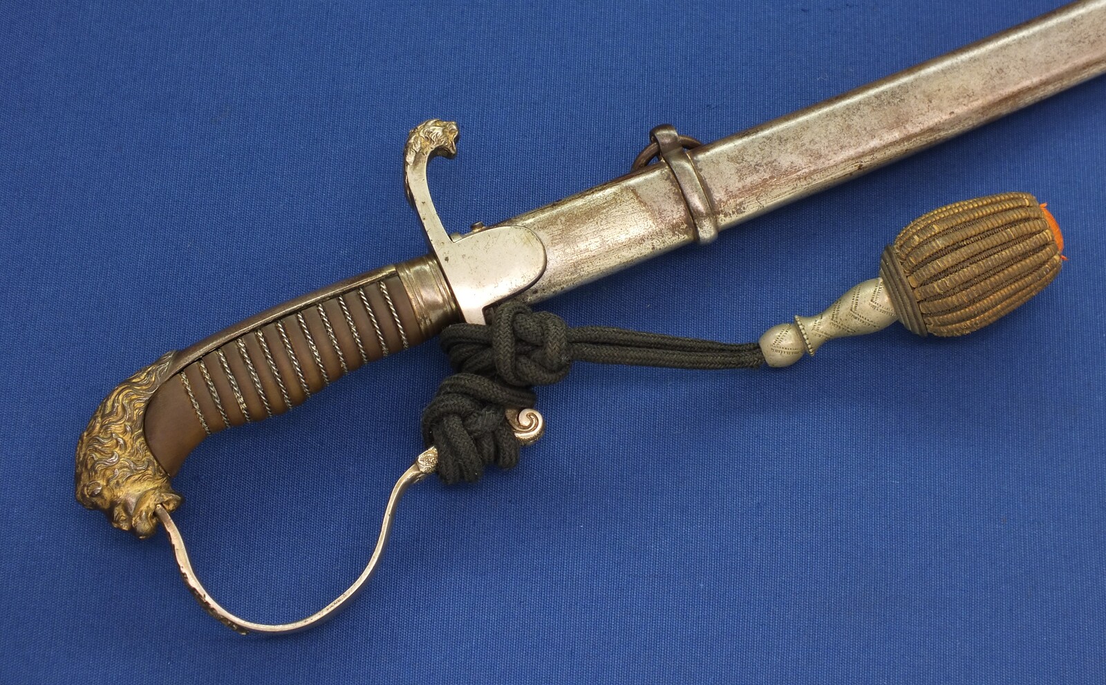 A rare antique WW1 Dutch Model 1912 officers Sword 