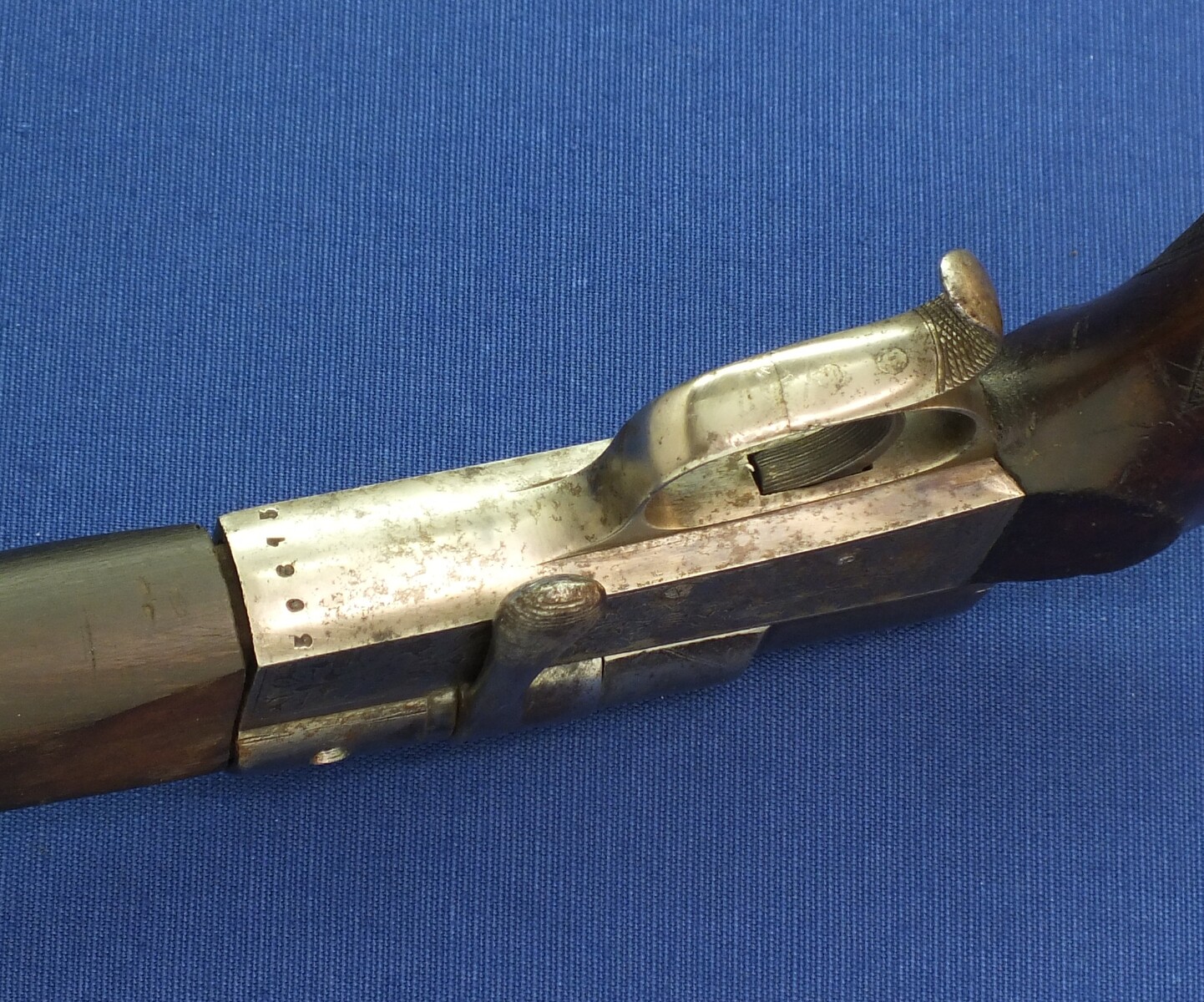 A rare French Buffalo-Stand Euréka bolt action 2 shot caliber 6mm and 9mm Rimfire Flobert Pistol. Length 40cm. In good condition. With original catalogue. Price 695 euro