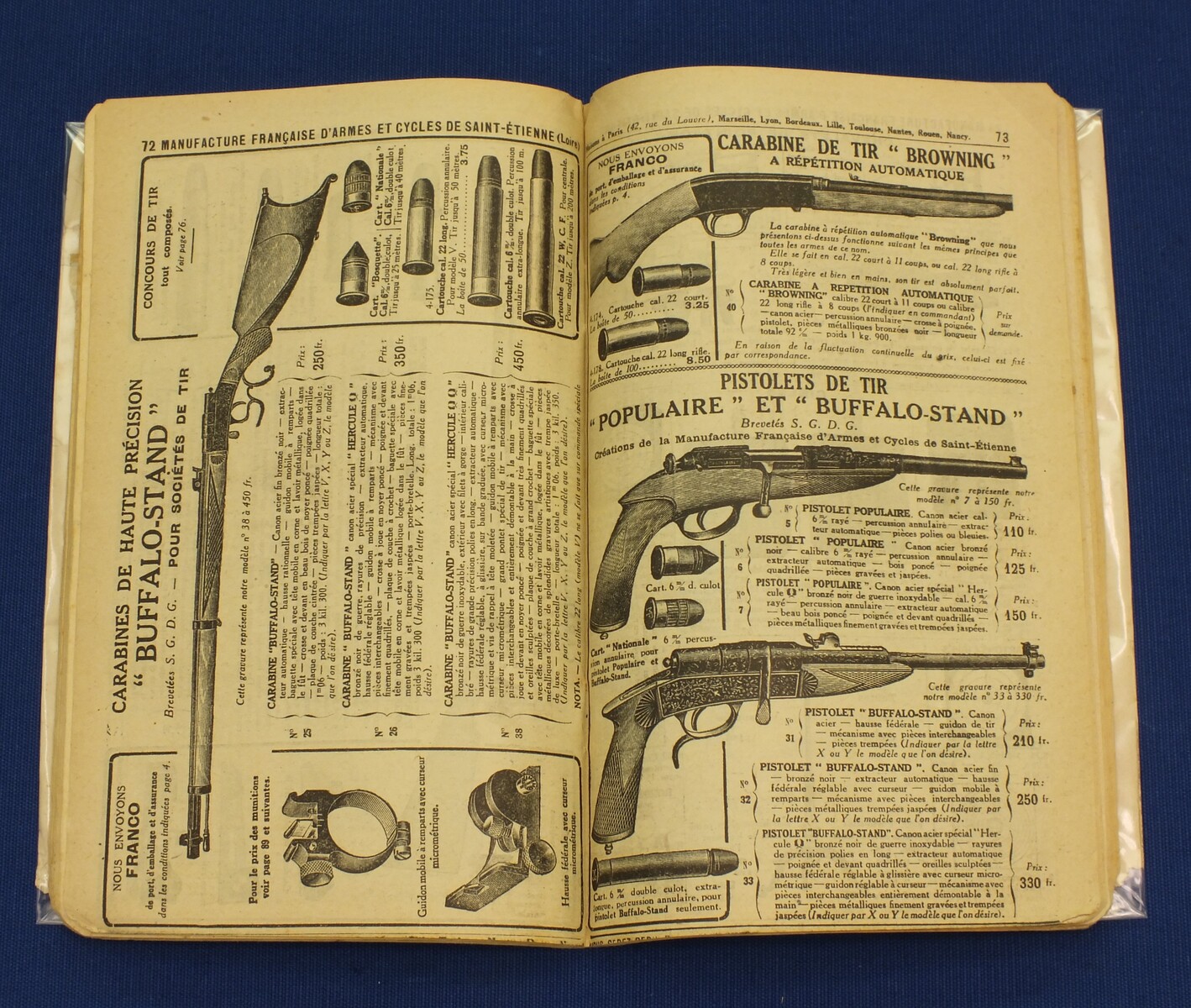 A rare French Buffalo-Stand Euréka bolt action 2 shot caliber 6mm and 9mm Rimfire Flobert Pistol. Length 40cm. In good condition. With original catalogue. Price 695 euro