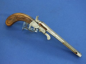 A scarce 19th century antique Belgian Cutaway Double Barreled Black Powder Center Fire Pistol, caliber 10,8 mm, length 37 cm, in very good condition. Price 550,- euro