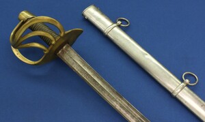 A scarce and fine antique Dutch Napoleonic era Heavy Cavalry Trooper Sword Model 1814 No.3. Provenance: The Rijksmuseum of Amsterdam. Length 116cm. In very good condition. 