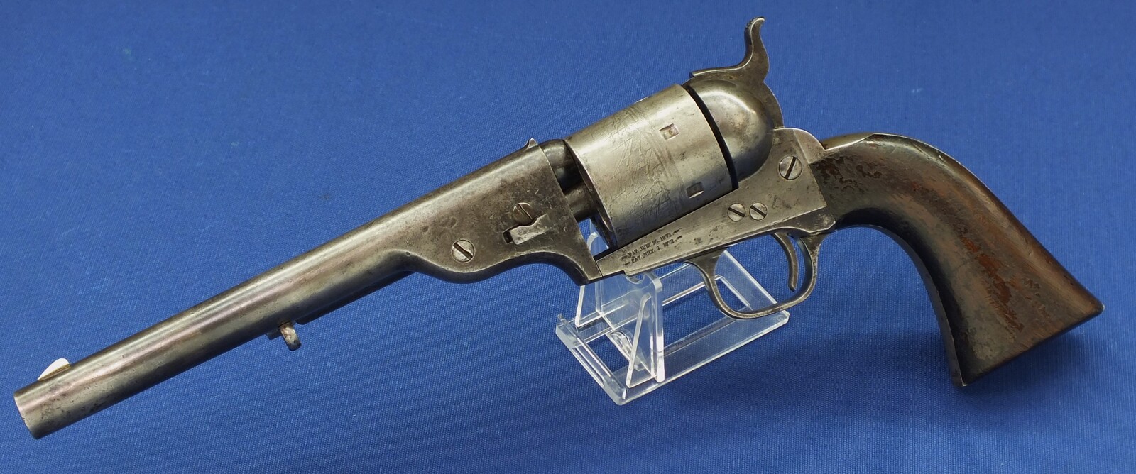 A scarce antique American Colt Model 1871-72 Open Top 6 shot single action Revolver, Caliber .44 Rimfire. 7,5 inch barrel with New York address, length 36 cm, in very good condition. Price 9.250 euro
