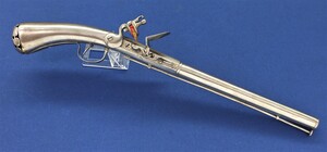 A scarce Dutch Maastricht Cloeter type 17th century all-steel Flintlock pistol with exposed action and 2 stage barrel. Caliber 15mm, length 47,5 cm. In very good condition.