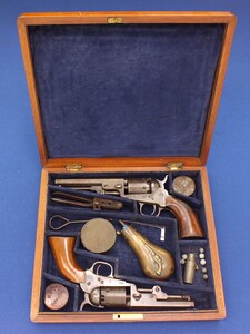 A very interesting antique Case with two Colt Model 1849 Pocket 5 shot 31 caliber Percussion Revolvers, one with 5 inch barrel and the other with 4 inch barrel, both in very good condition. Price 4.850 euro