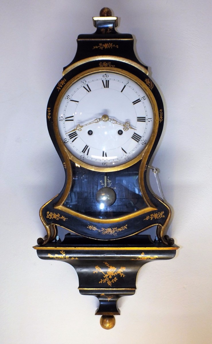 A very nice 18th Century Antique Swiss Neuchatellenoise Clock, height 87 cm, Price  2.450 euro