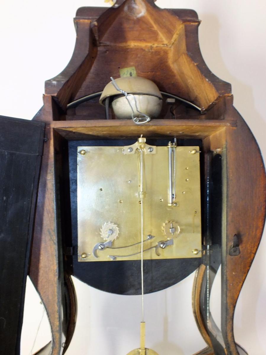 A very nice 18th Century Antique Swiss Neuchatellenoise Clock, height 87 cm, Price  2.450 euro