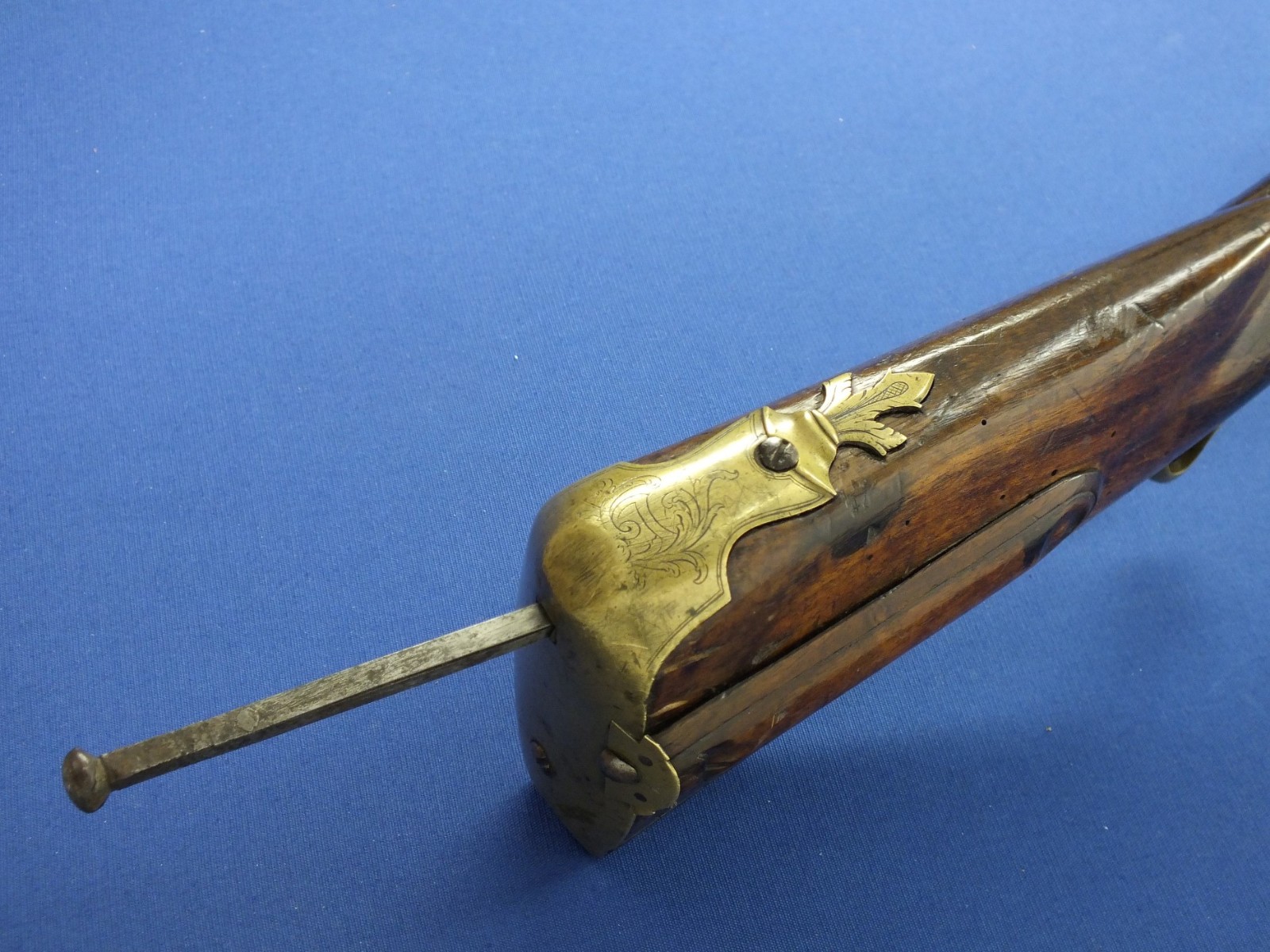 A very nice and heavy antique German/French Flintlock Target Rifle signed  Iacop Auer A Sultz (