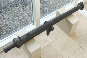 A very nice Antique 18th Century Bronze Indonesian Lantaka Cannon, caliber 30 mm, length 120 cm, in very good condition. Price 1.950,- euro