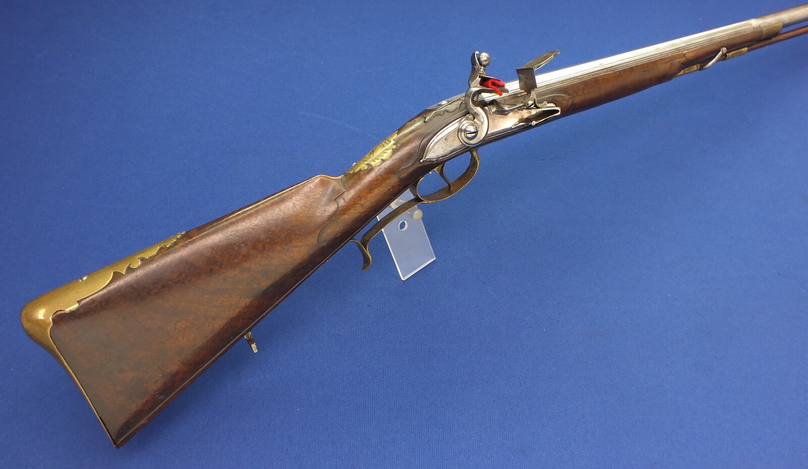 A very nice antique 18th Century German Flintlock Gun, caliber 15 mm smooth, length 145 cm, provenance the German Noble Family Thurn & Taxis - Castle Regensburg, in very good condition. Price 2.800 euro