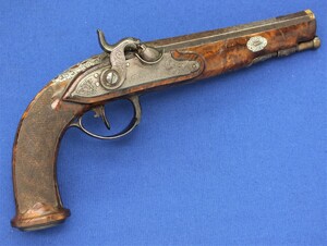 A very nice antique 18th century Italian Percussion Pistol, converted from flintlock, signed Ferd. Minelli Brescia, caliber 15 mm, length 31 cm, in very good condition. Price 2.350 euro