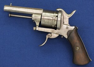 A very nice antique 19th century Belgian double and single action Pinfire Revolver,  caliber 7 mm, 6 shot, length `18,5 cm, in very good condition. Price 360 euro