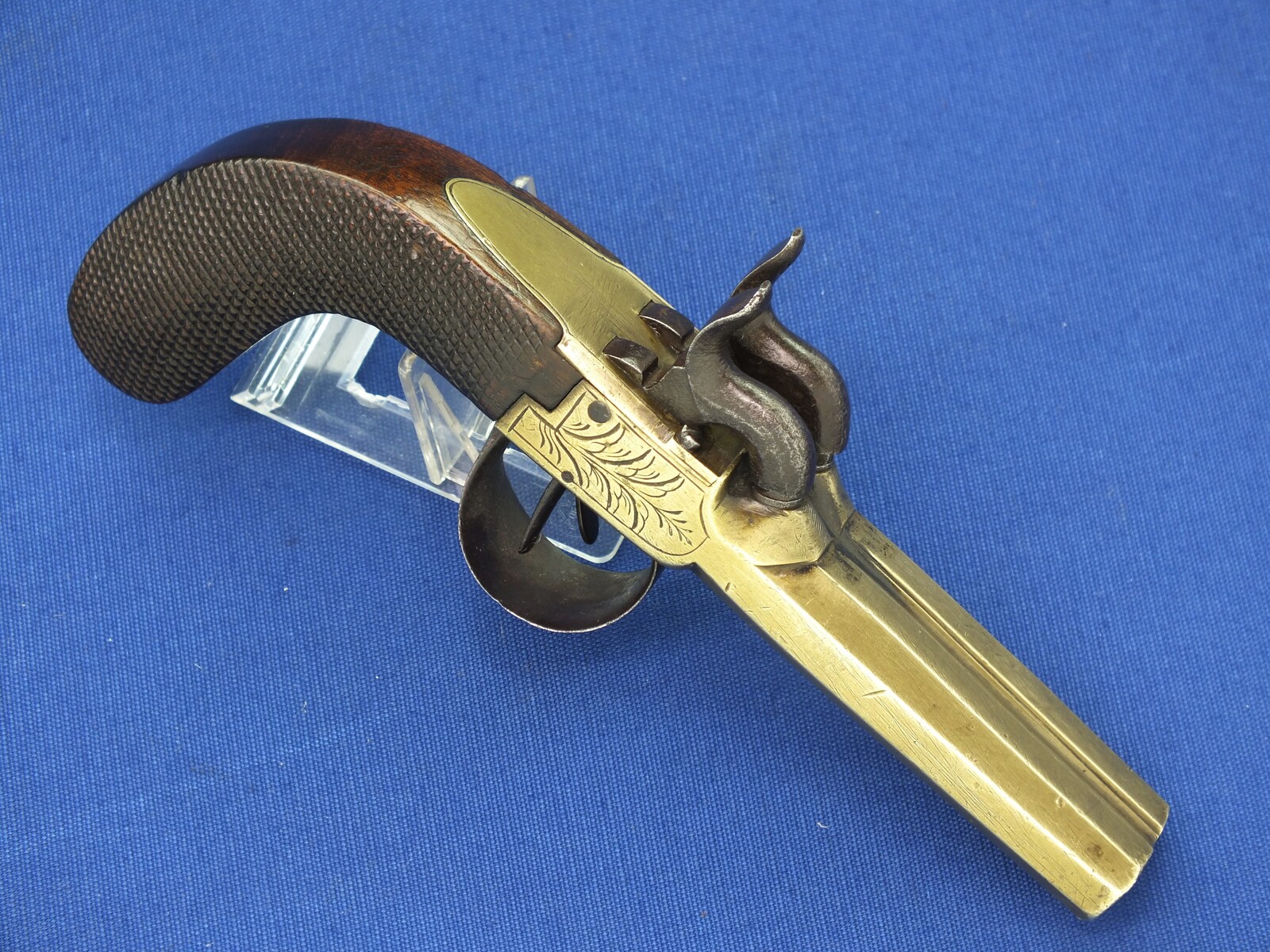 A very nice antique 19th century Belgian Double Barreled Brass Percussion  Pistol, caliber 11 mm, length 20,5 cm, in very good condition. Price 850  euro - Pistols - Bolk Antiques